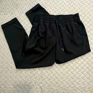 Calia black women’s small drawstring ankle pants